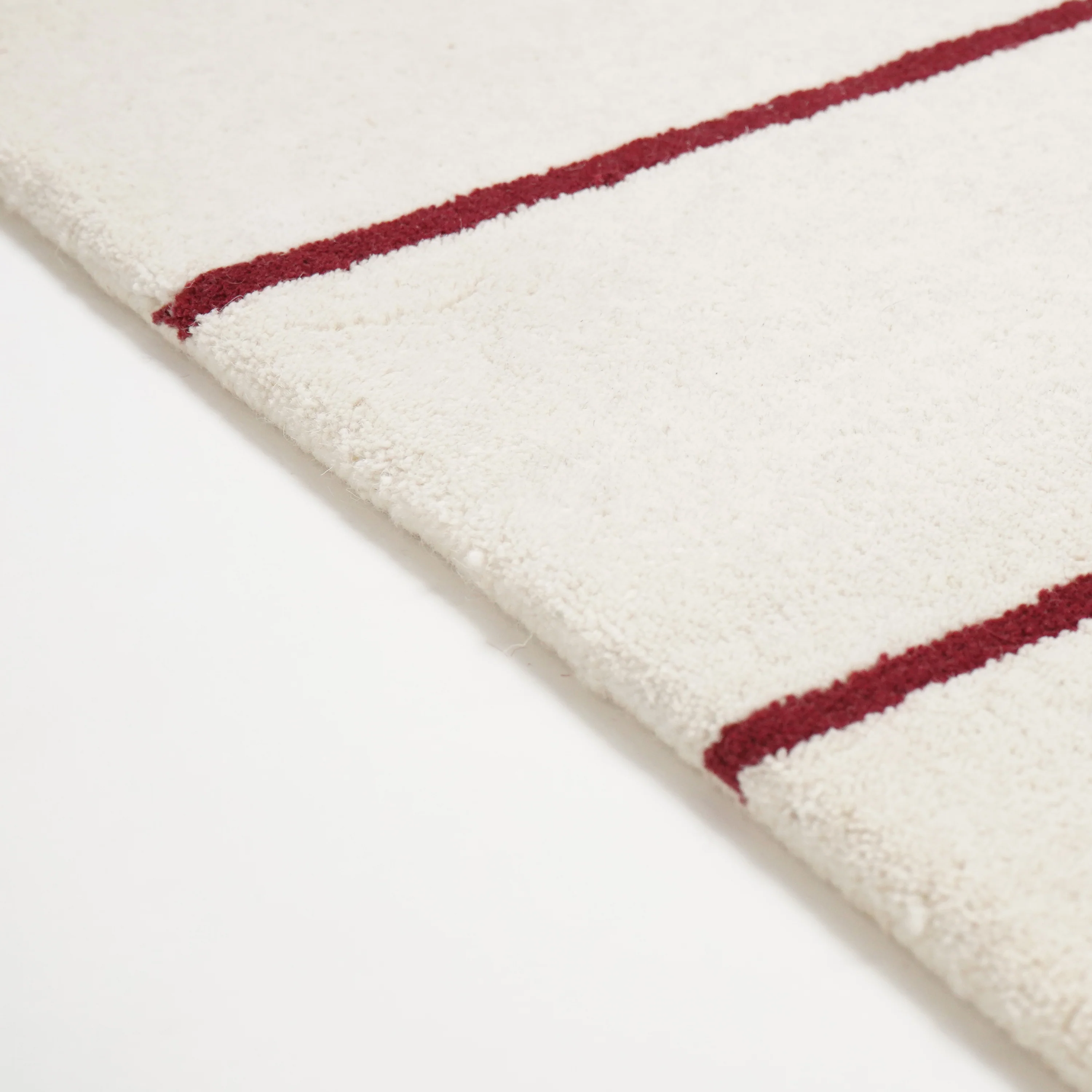 by fonQ Line Vloerkleed 200 x 300 cm - Rood - Image 6