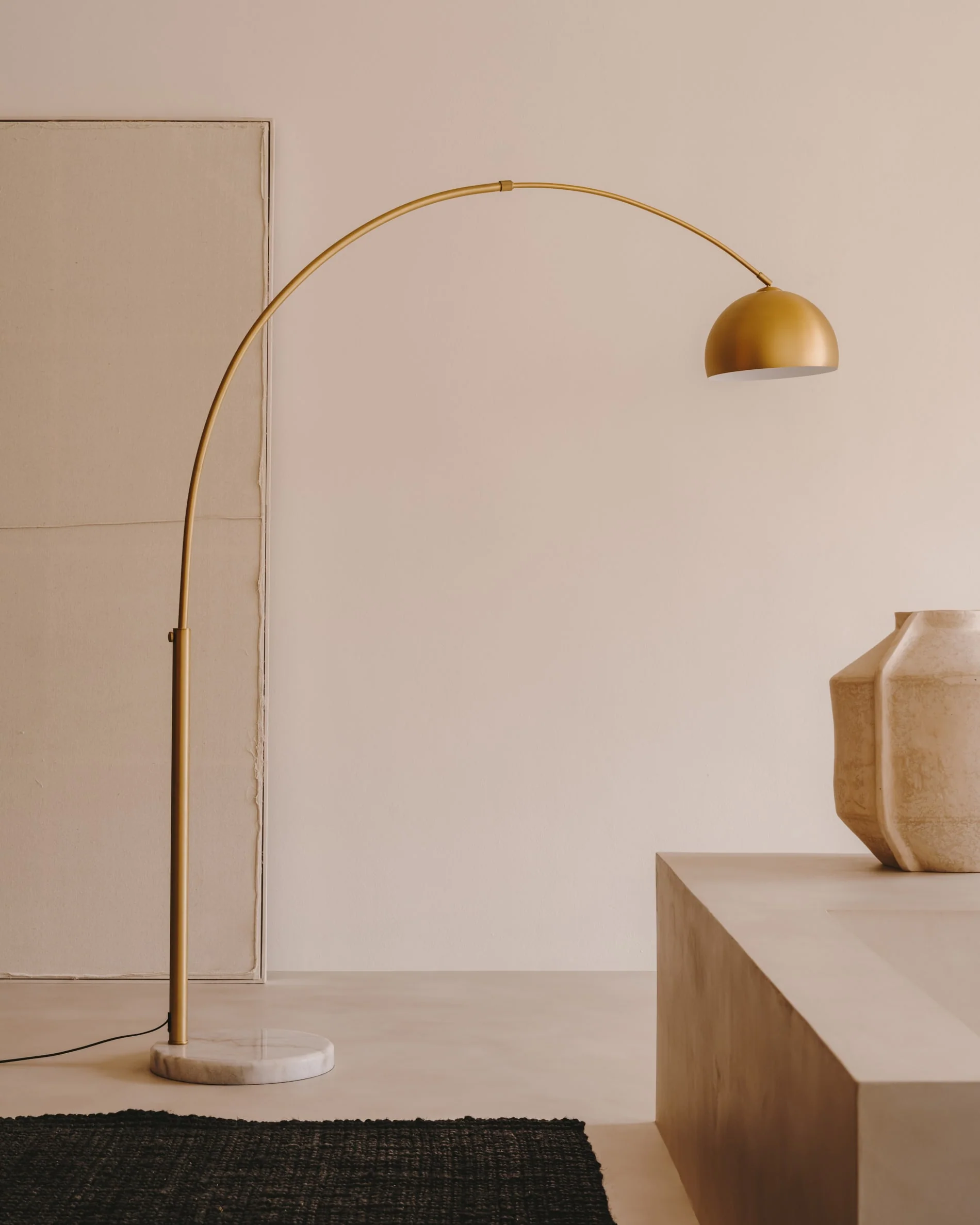 Kave Home - Madali-vloerlamp van metaal met afwerking in messing en - Image 3