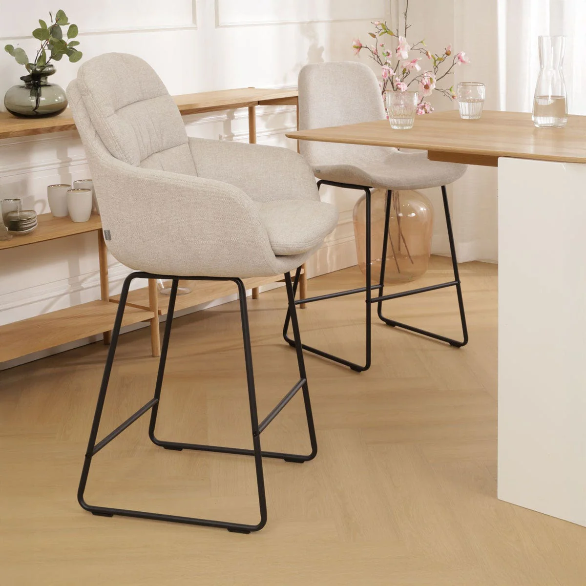 Nolon Nino-Mia Barkruk Beige - met Armleuning - Zwart - 75 cm - Image 2
