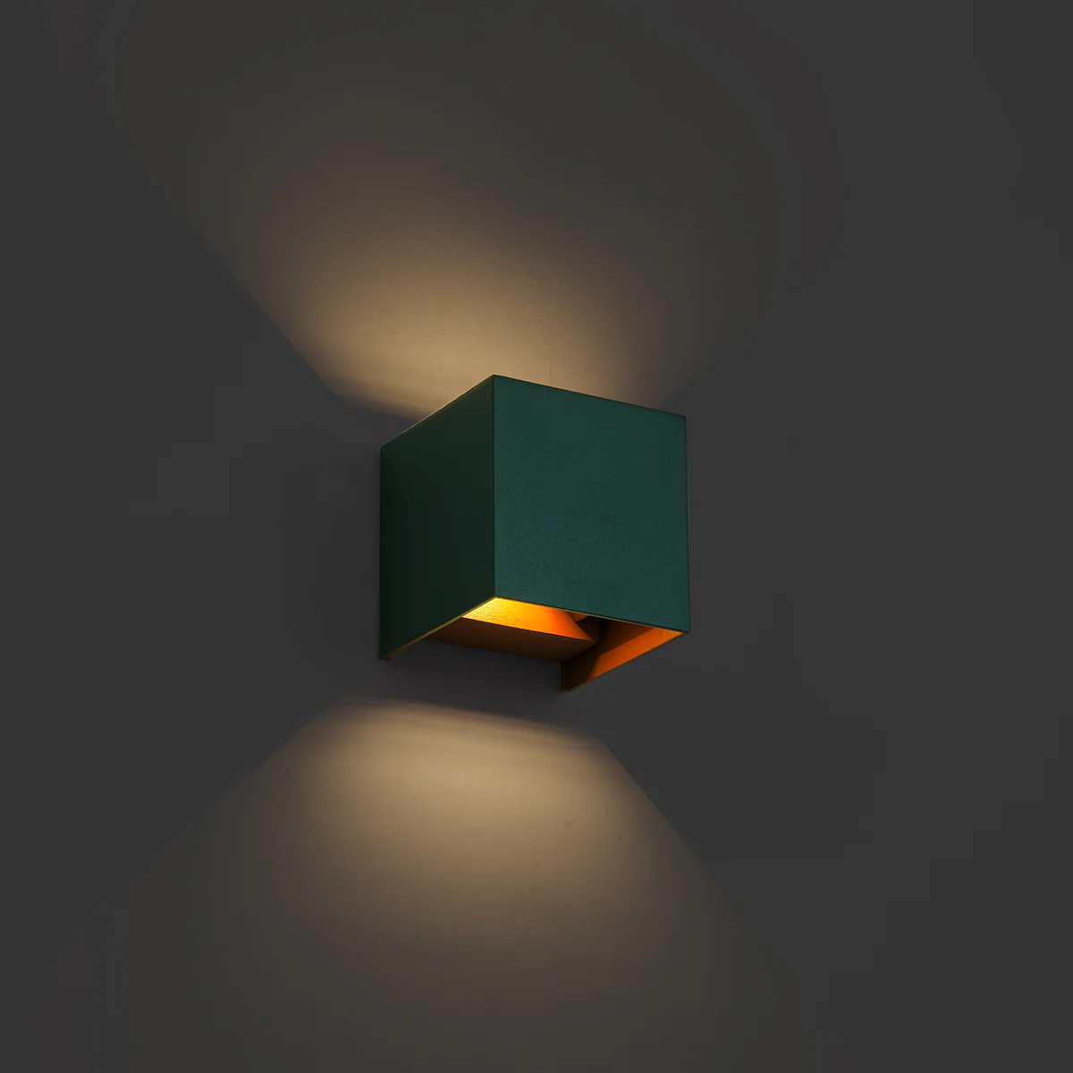 QAZQA Buiten wandlamp donker groen incl. LED IP54 - Edwin - Image 10