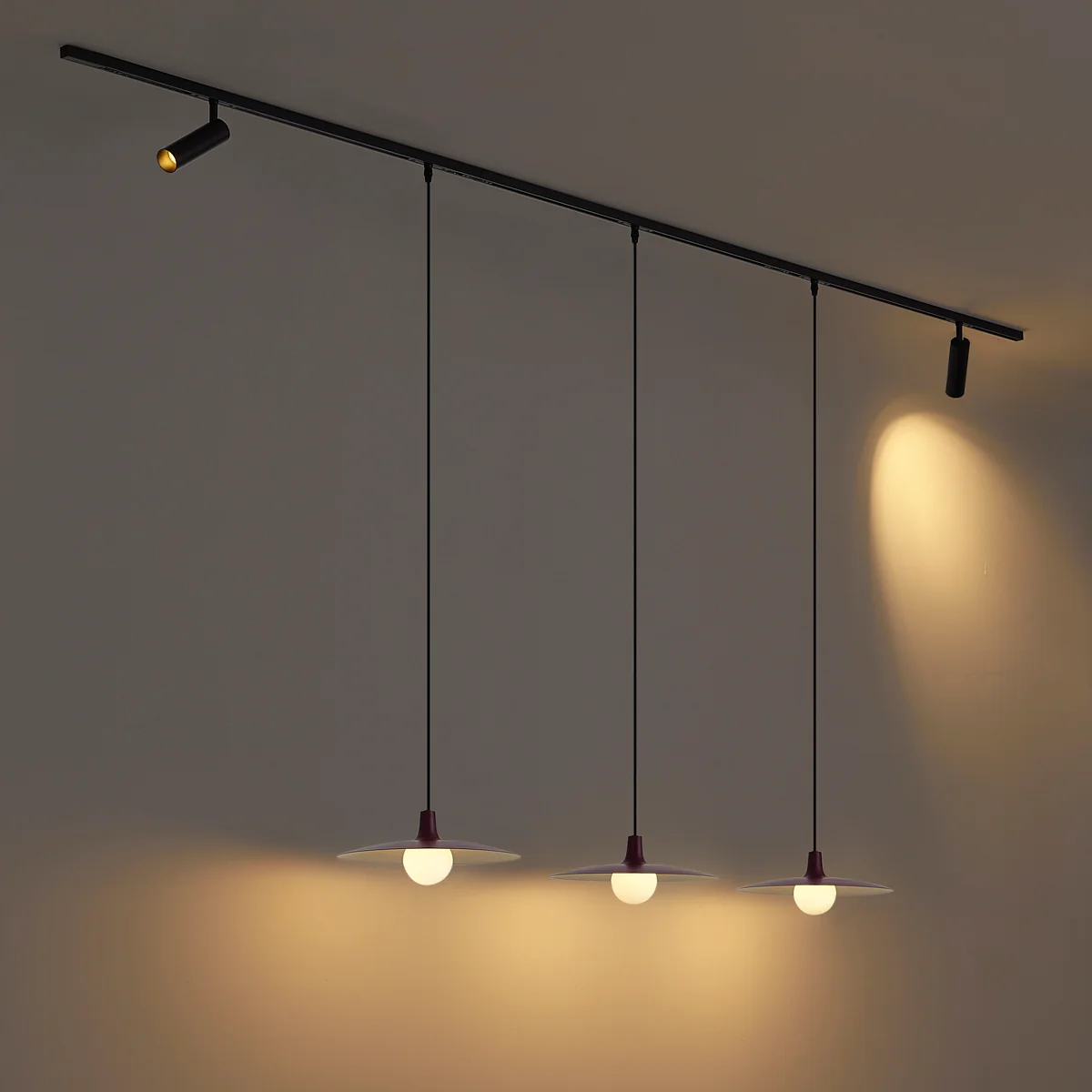 QAZQA Modern railsysteem zwart met 2 spots en 3 hanglampen paars - Image 9