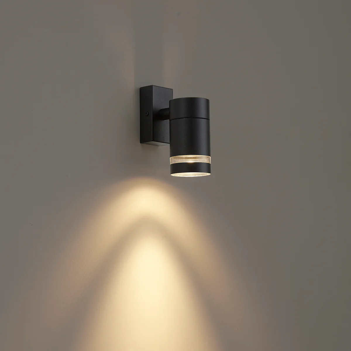 QAZQA Moderne buiten wandlamp zwart IP44 - Ensam - Image 9
