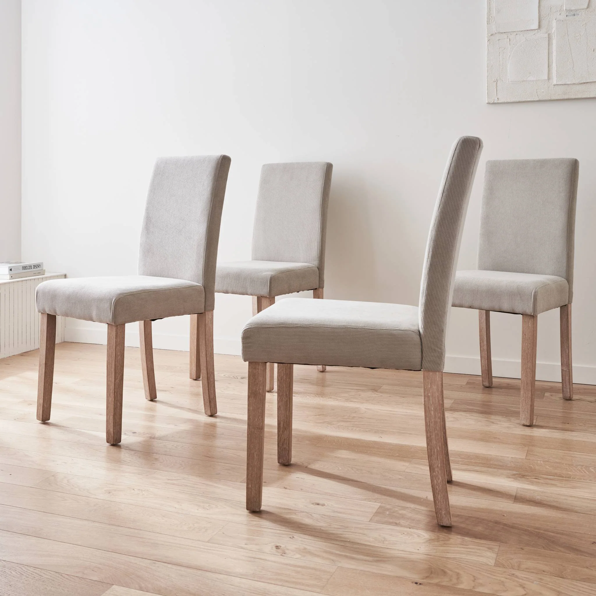 sweeek - Corduroy stoelen met houten poten, set van 4 - Image 3
