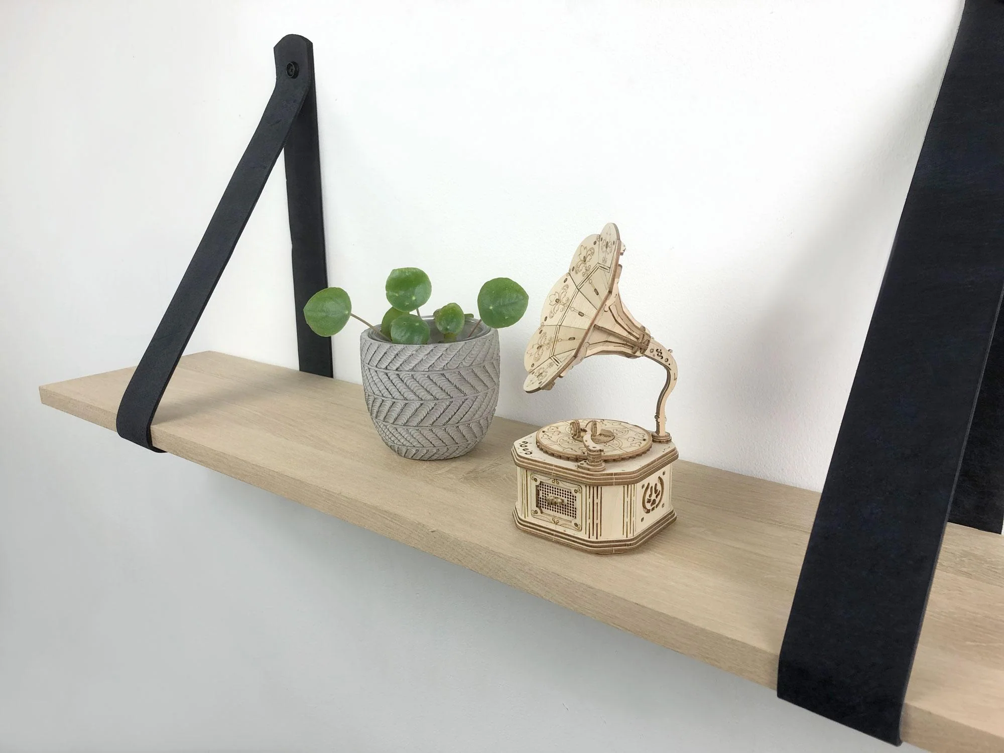 Woodbrothers Eiken 18mm wandplank recht 80x30cm + leren riem zwart - Image 3