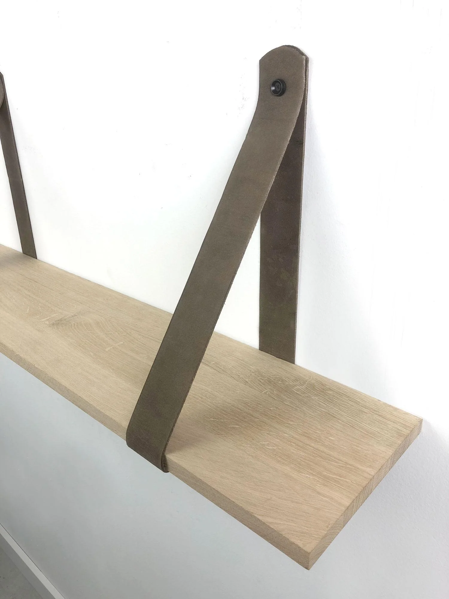 Woodbrothers Eiken 18mm wandplank recht 90x30cm + leren riem bruin - Image 2