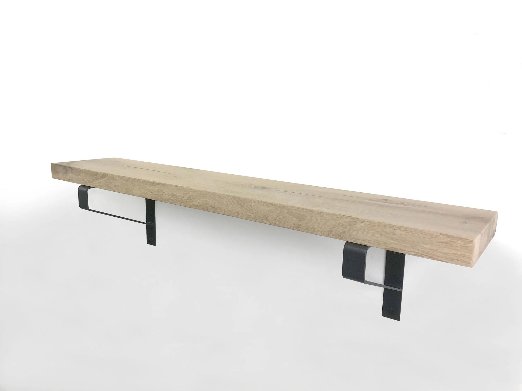 Woodbrothers Eiken wandplank massief recht 100cm op 30cm diepe dragers