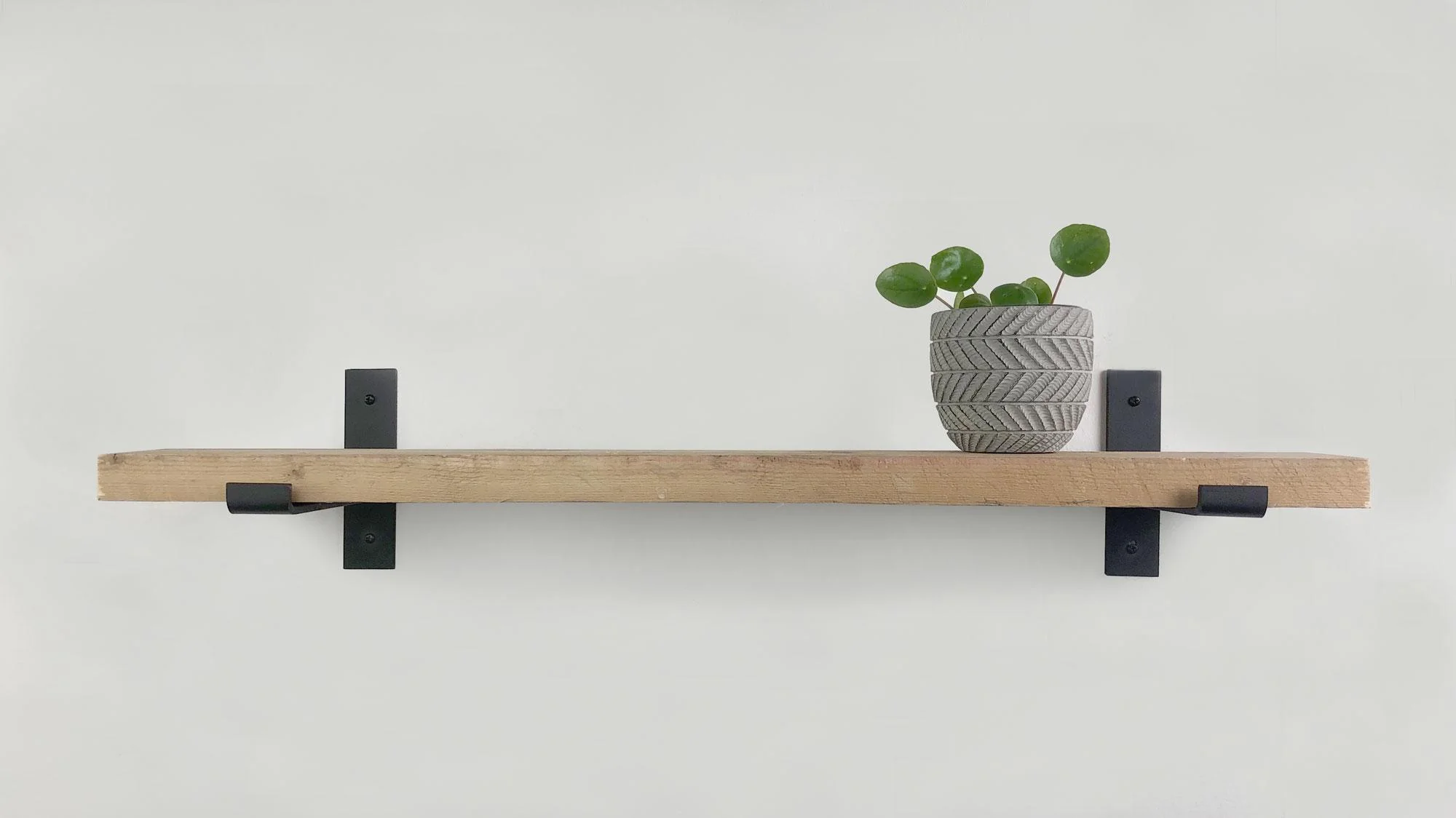 Woodbrothers Steigerhout wandplank 110x20cm + zwarte dragers - Image 3